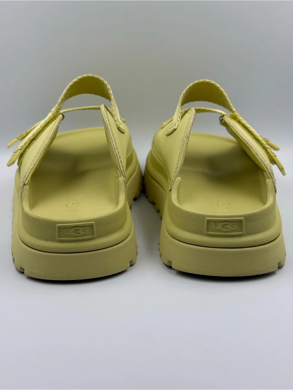 UGG Yellow Goldenglow Sandals Double Strap Big Girl Size 6 or Women’s 7.5/8